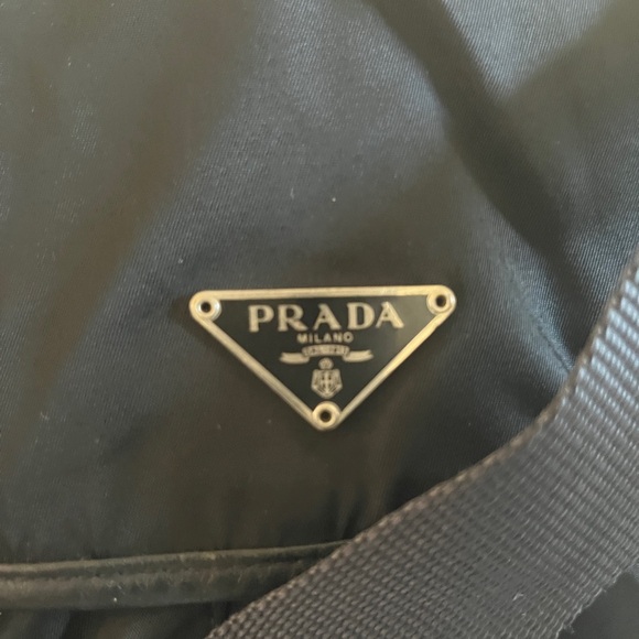Prada unisex messenger bag - Picture 5 of 13